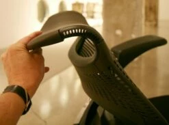 Generation Chair By Knoll In Black - Madison Seating -furniture Shop Generation Chair by Knoll KNO GEN STORM 1